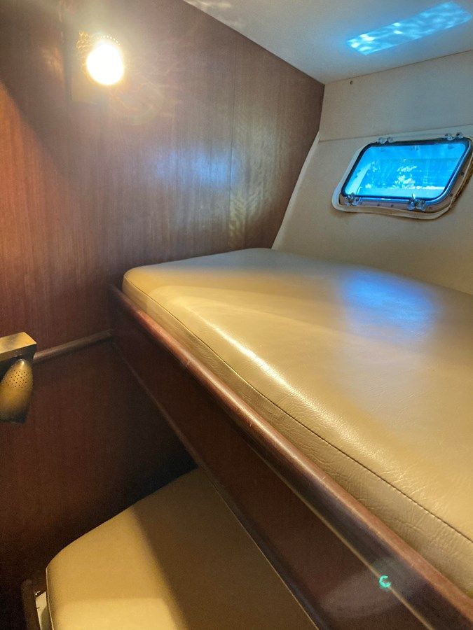 46' Hatteras 1976 - Hatteras price