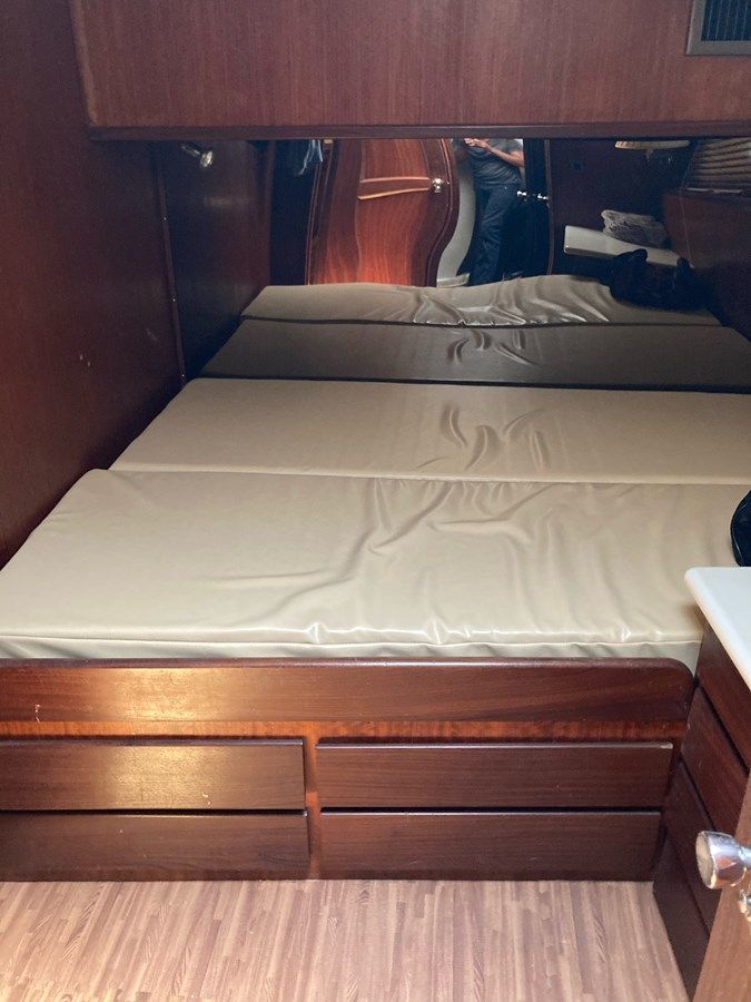 Buy a yacht 46' Hatteras 1976 1976