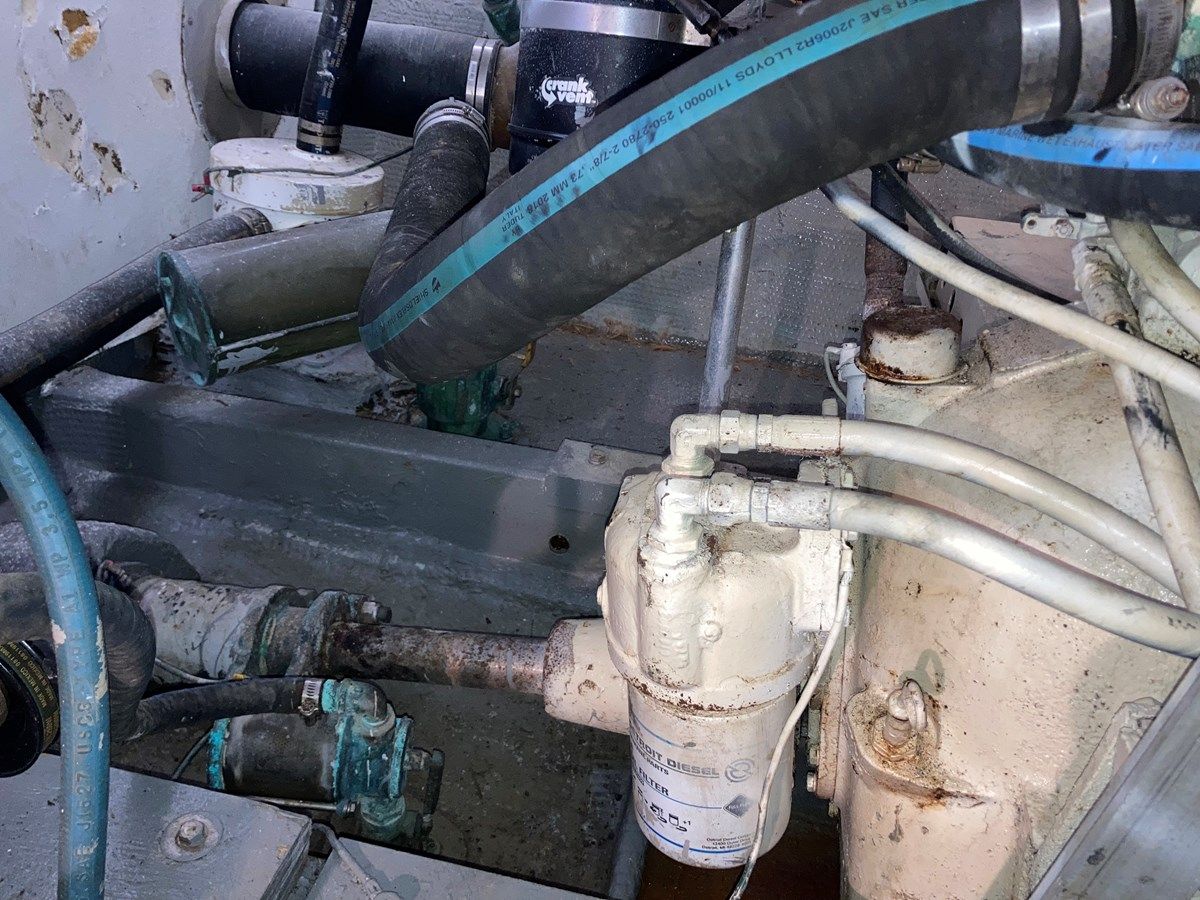 best yacht sales deals 46' Hatteras 1976 1976