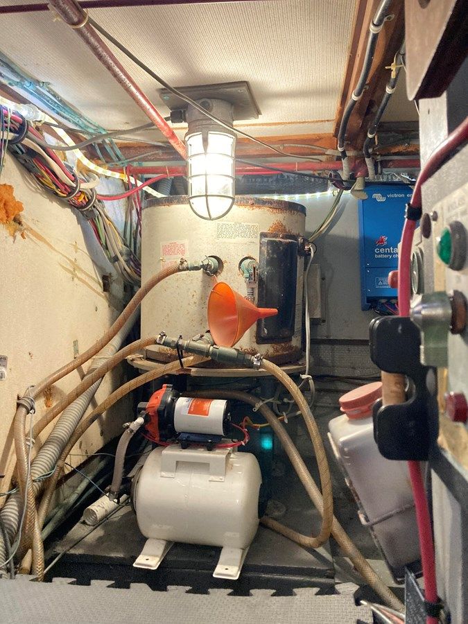 46' Hatteras 1976 - Hatteras price