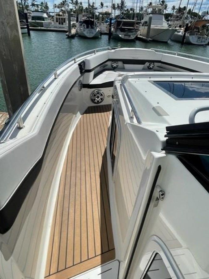FORMULA 430 yacht sale