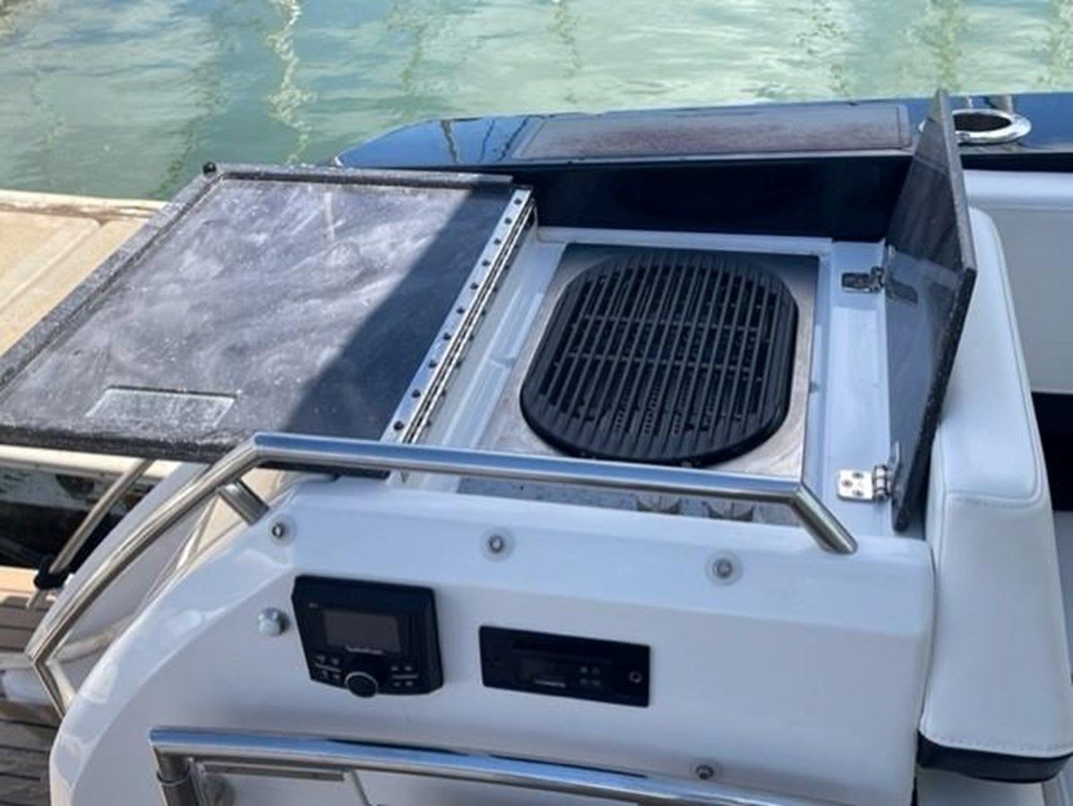 FORMULA 430 430 All Sport Crossover yacht sale