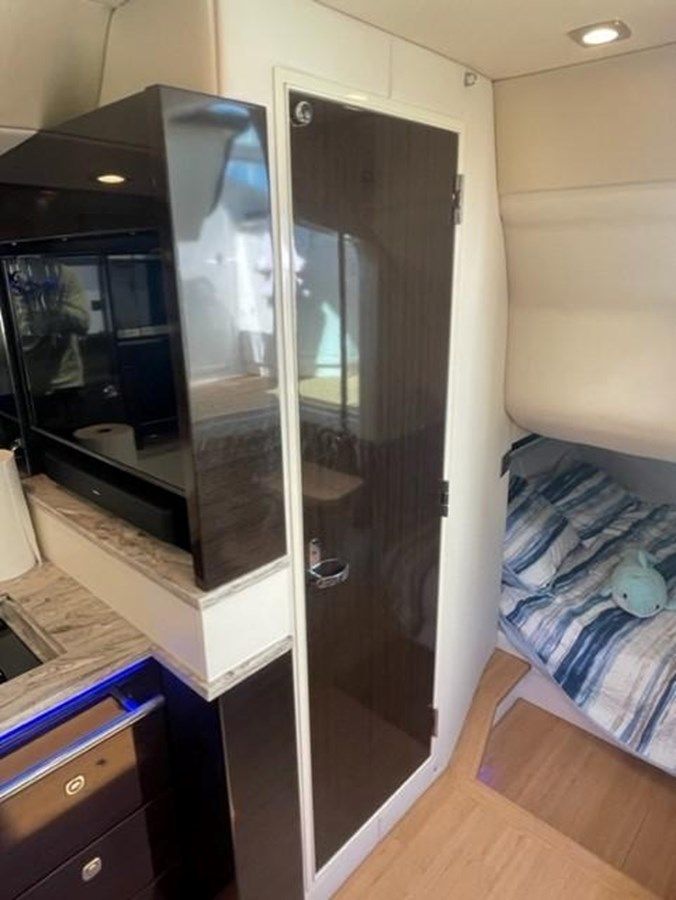 FORMULA 430 - Formula Boats yacht sale