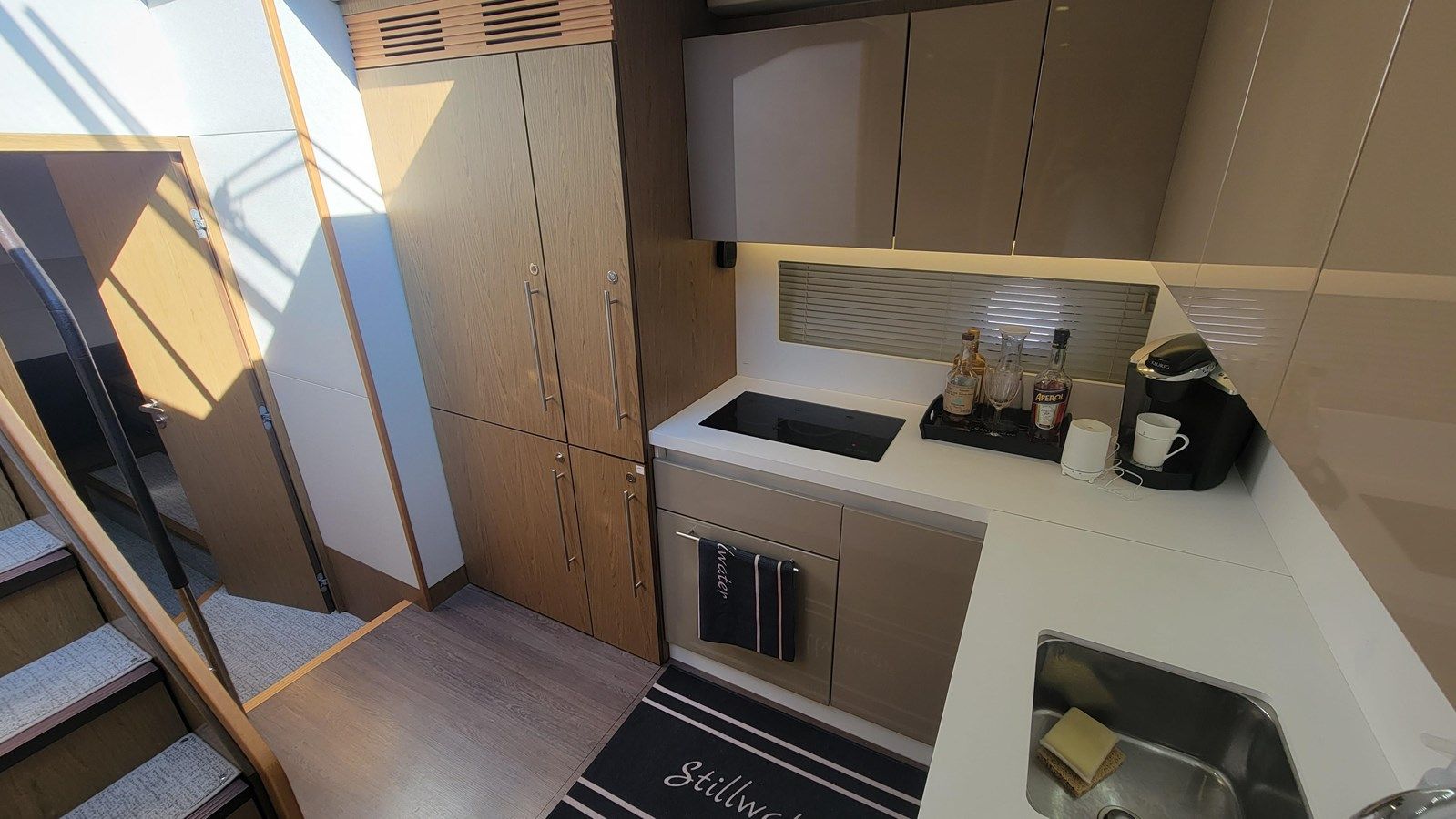 Стоимость яхты STILLWATER 2015