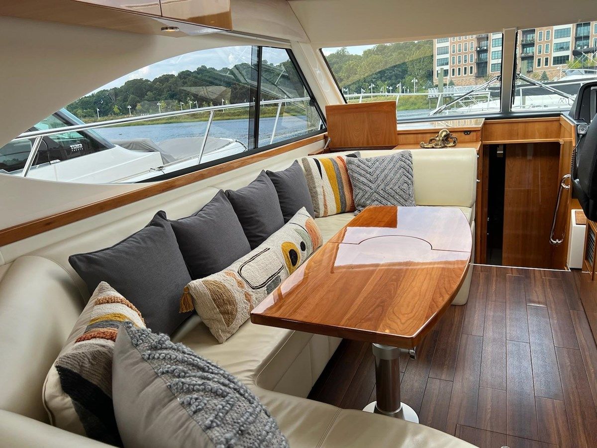 Buy a IMAGINE - RIVIERA AUSTRALIA at Shestakov Yacht Sales