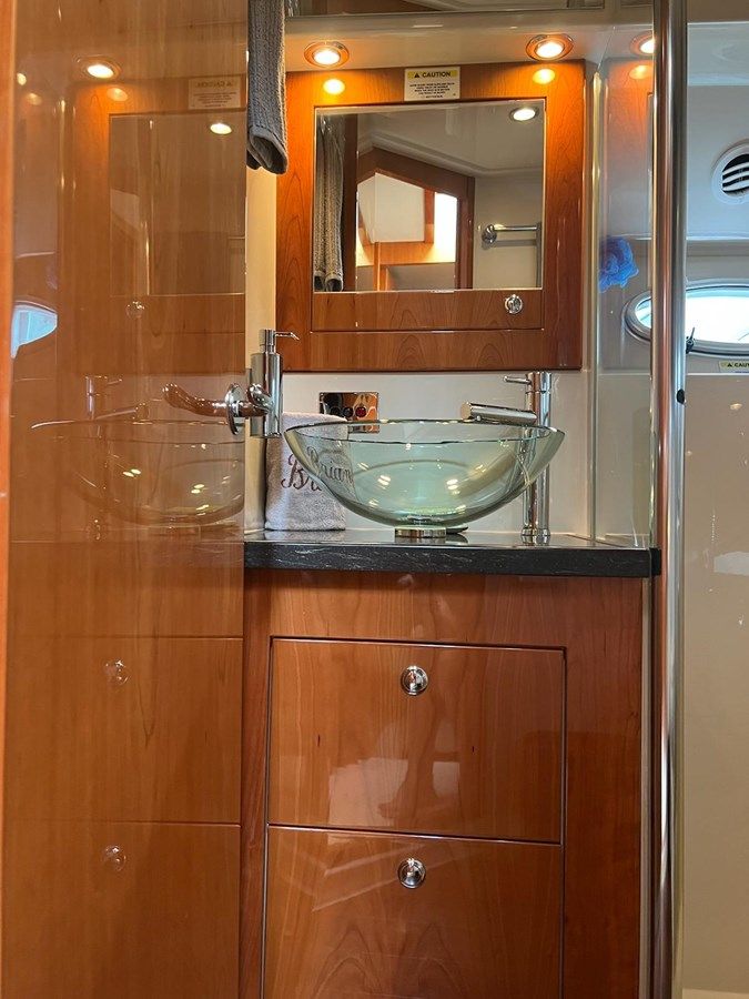 Buy a IMAGINE 5000 Sport Yacht at Shestakov Yacht Sales