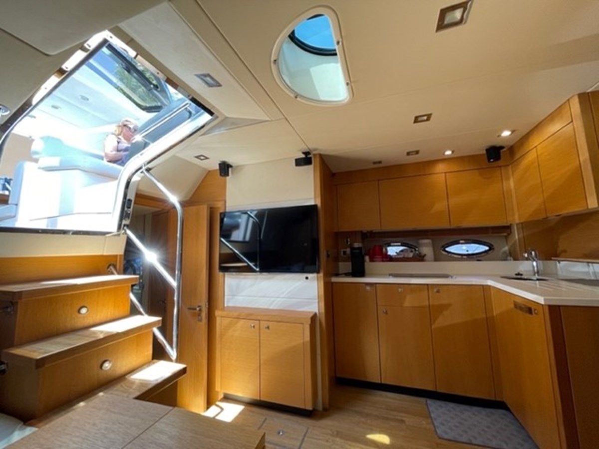 Купить яхту Shared Custody 2013 в Shestakov Yacht Sales