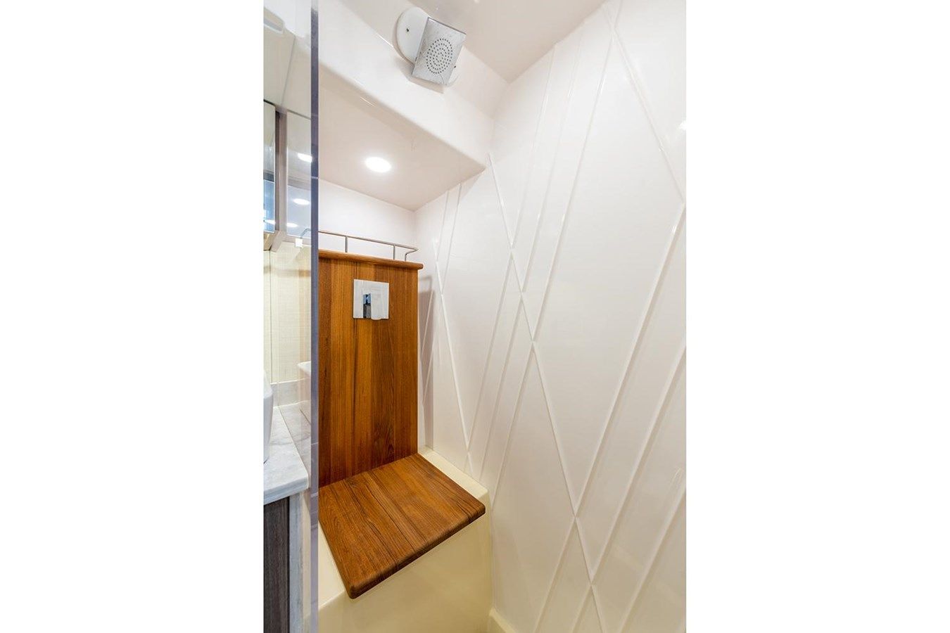 Chillin The Most 38 yacht sale