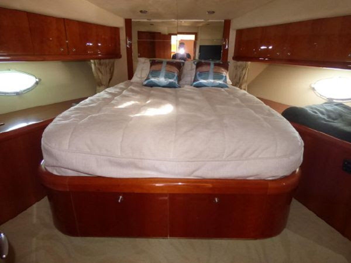 the best price on Z - Sunseeker