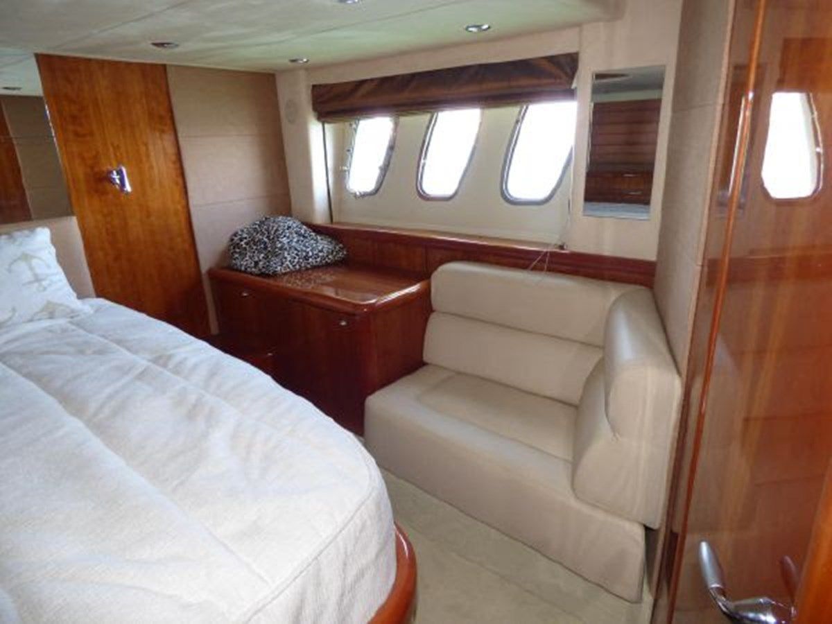 Buy a yacht Z 2007