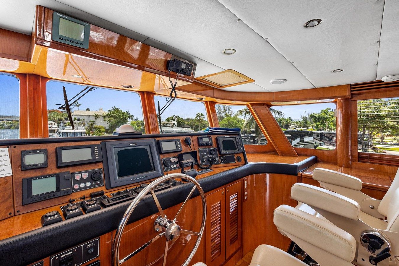 Buy a yacht JEF82110L506 - JEFFERSON