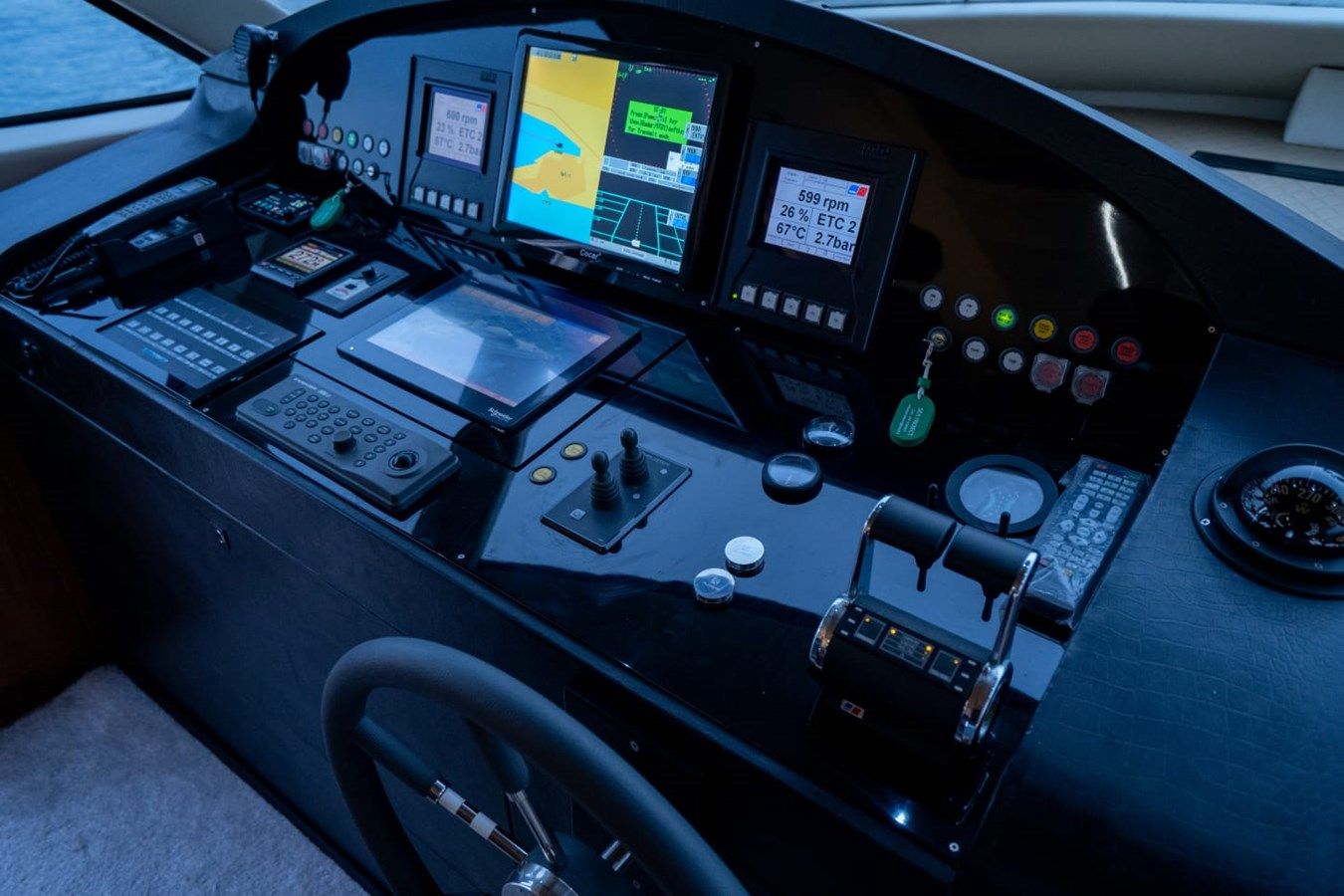 Buy a yacht F68 - FASHION BY SEVEN STAR