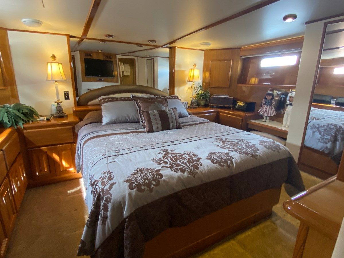 Купить MRS. CHIPS - VIKING