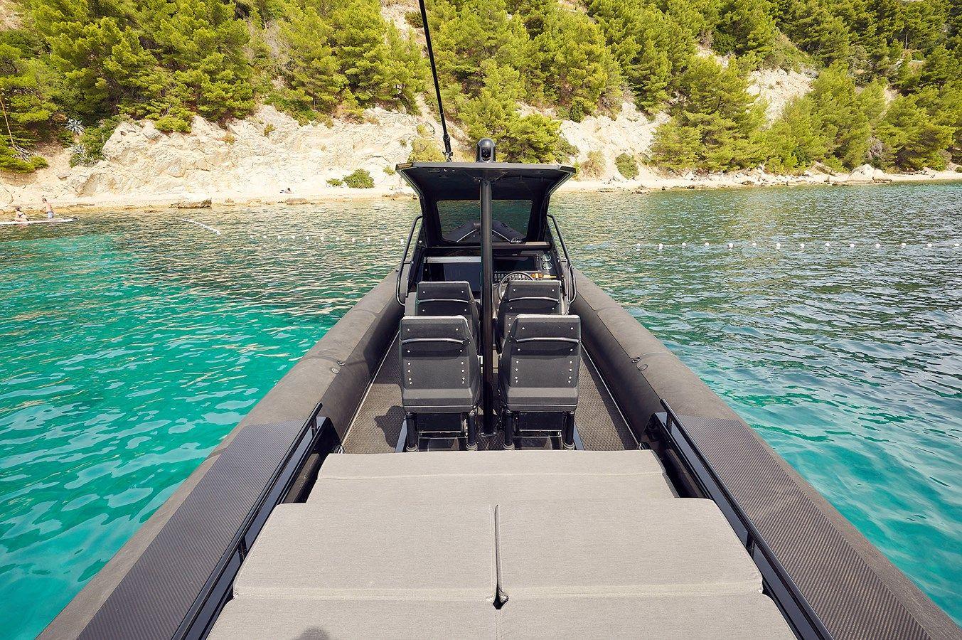 Buy a GOLDFISH 38 SUPERSPORT 2016 at Shestakov Yacht Sales