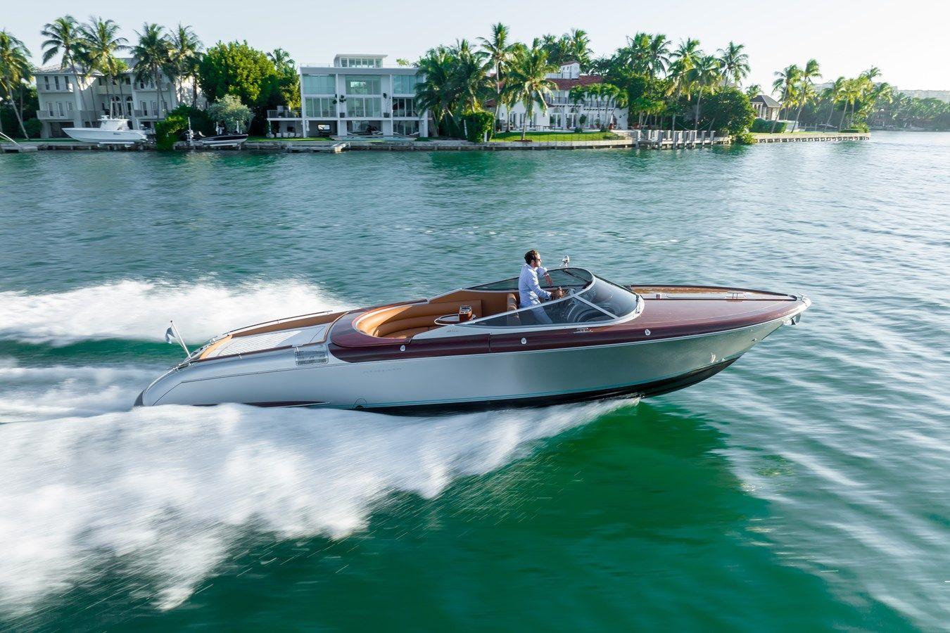 best yacht sales deals Mia Mia