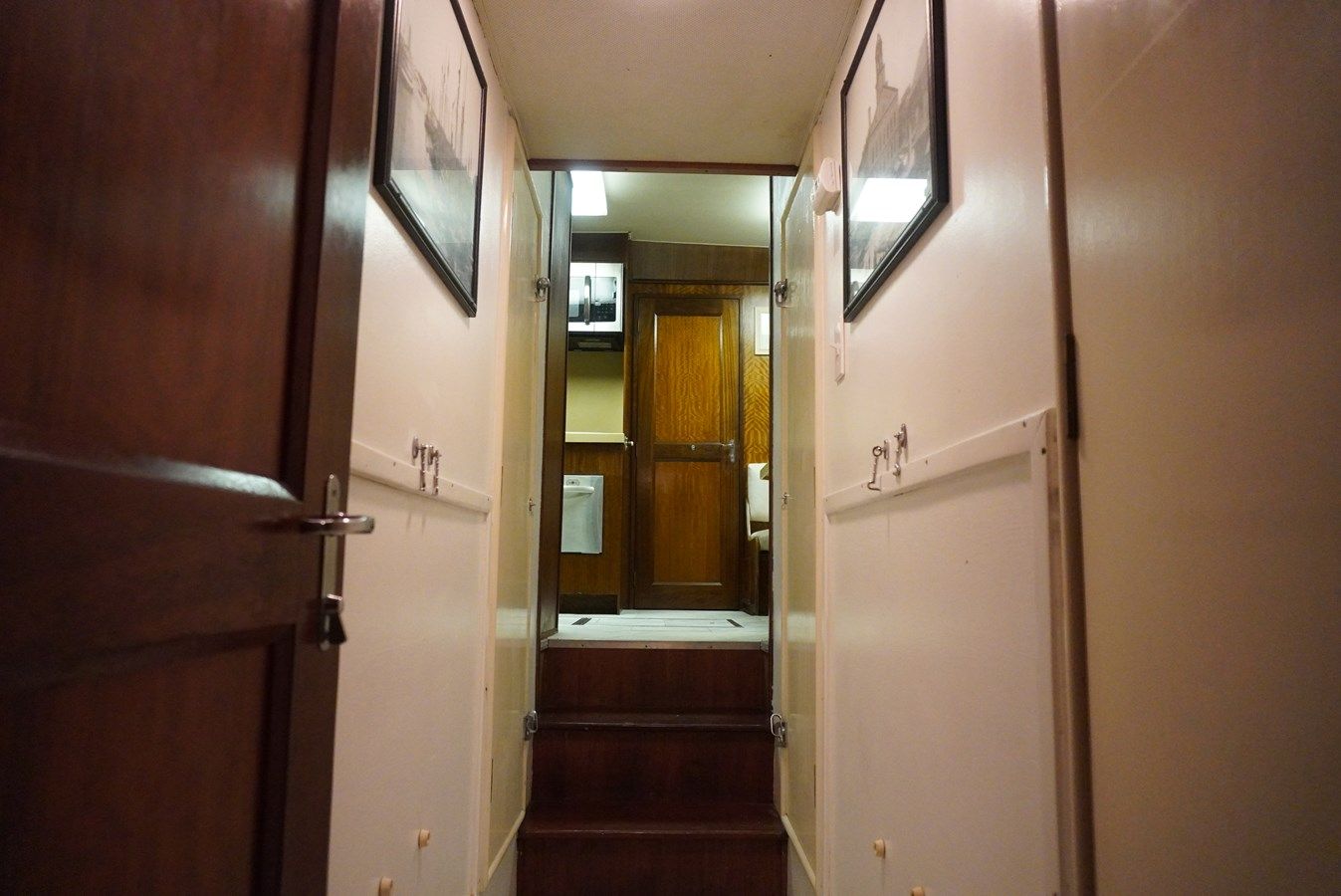 Купить яхту DHARMA 53 в Shestakov Yacht Sales