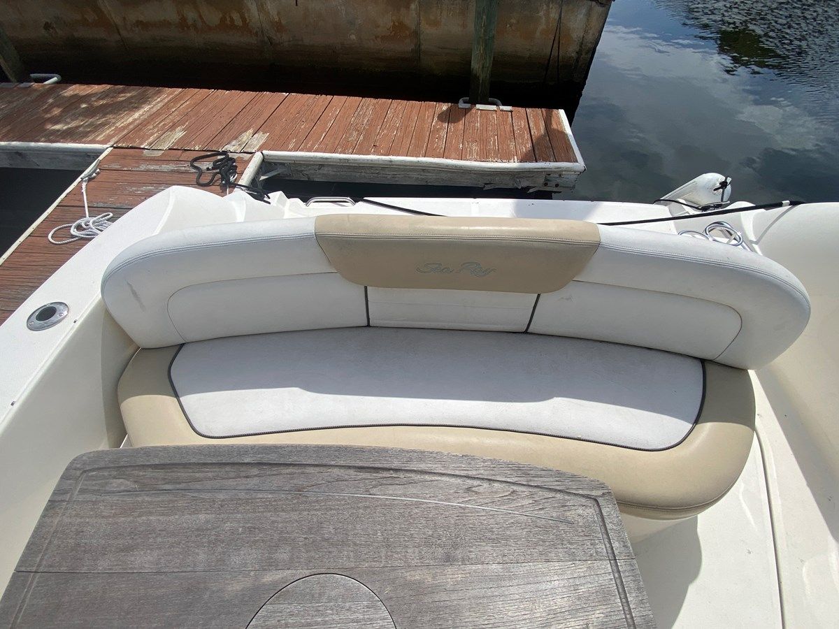 Купить яхту 2009 SEA RAY 310 SUNDANCER 310 SUNDANCER в Shestakov Yacht Sales