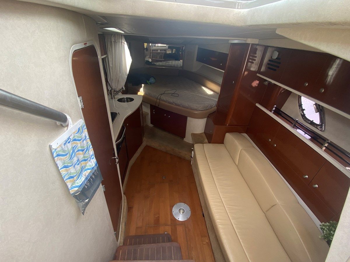 Купить яхту 2009 SEA RAY 310 SUNDANCER 33 в Shestakov Yacht Sales