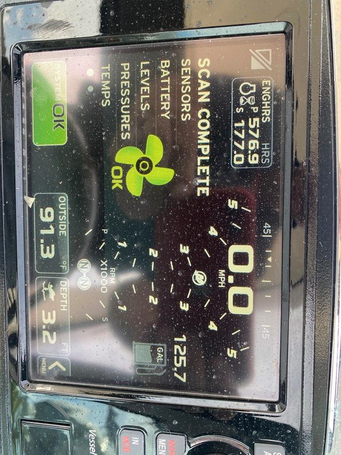 Купить 2009 SEA RAY 310 SUNDANCER