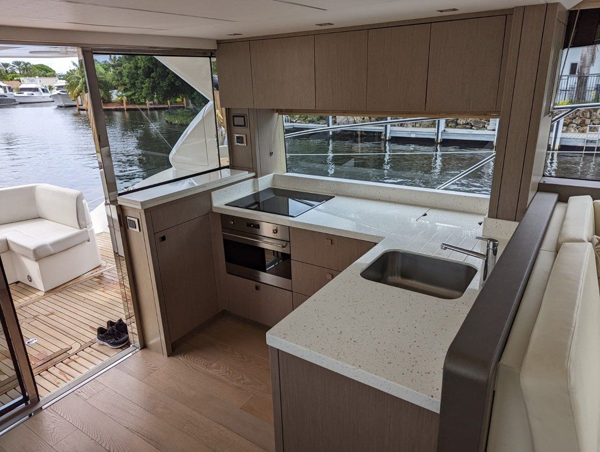 Buy a - at Shestakov Yacht Sales