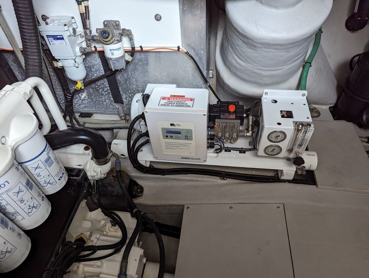 - Manhattan 52 price