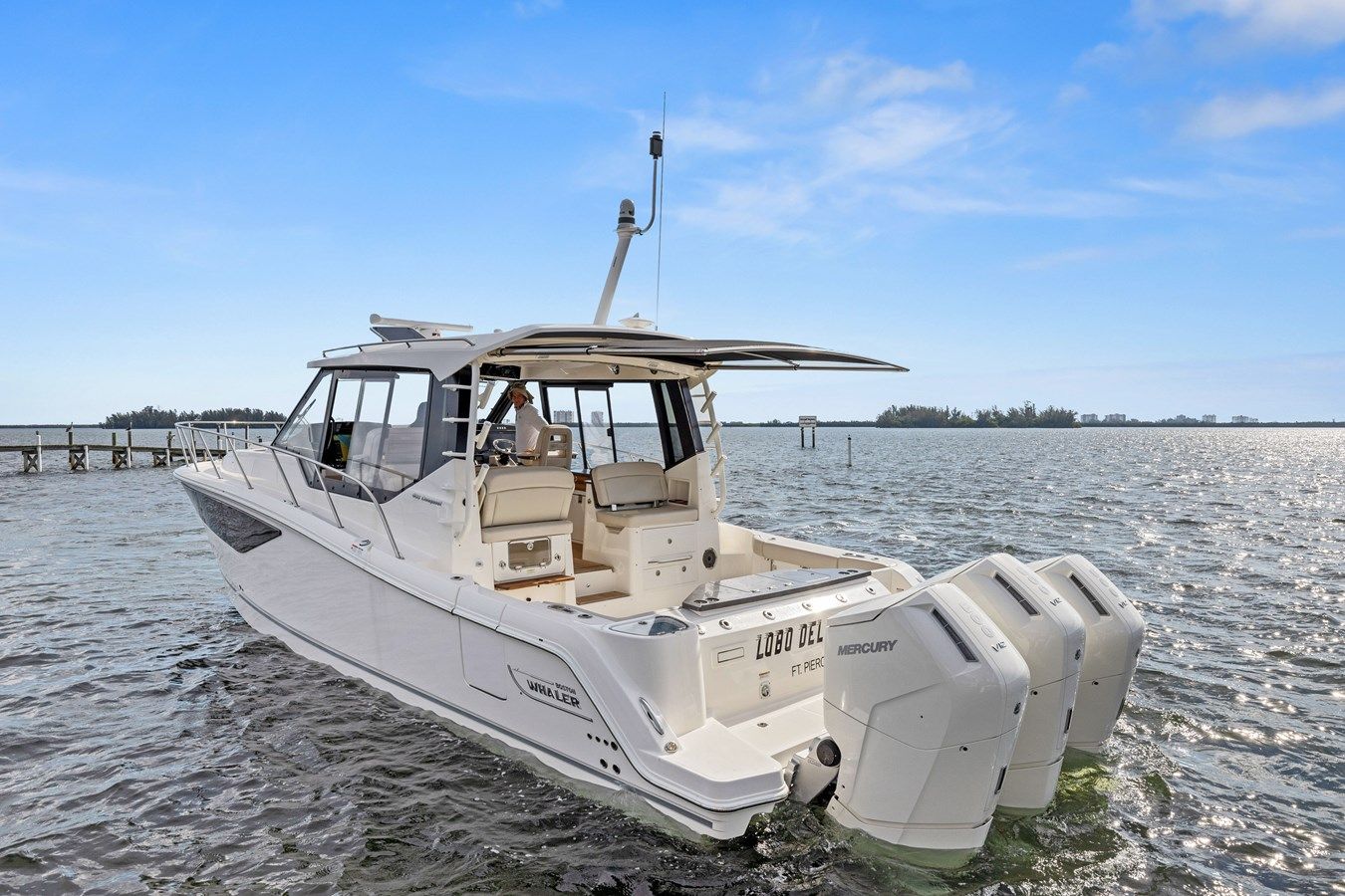 Lobo Del Mar II yacht sale