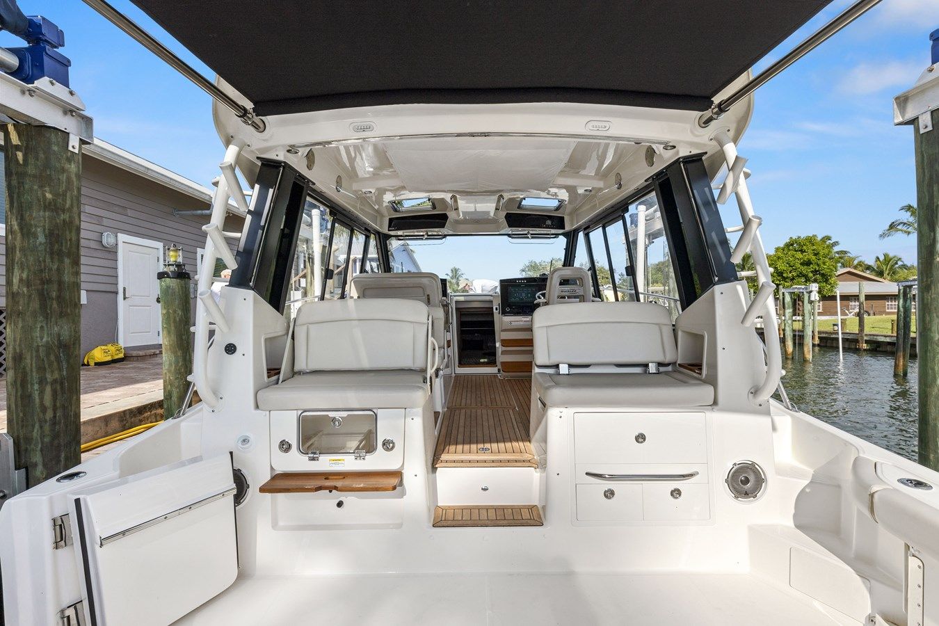 best yacht sales deals Lobo Del Mar II - Boston Whaler