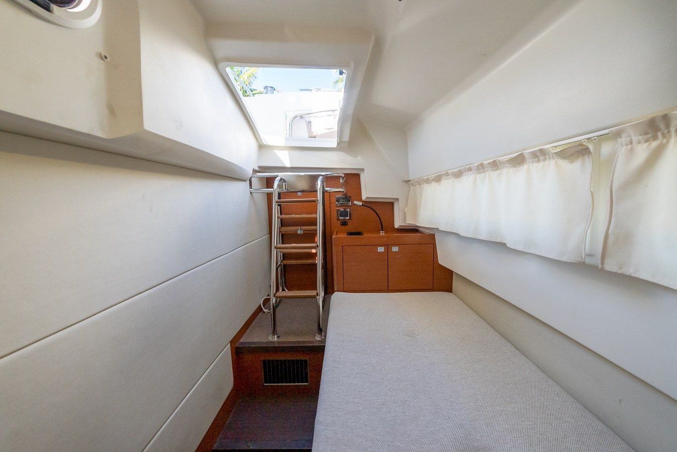 Продажа яхты Tinka - PRESTIGE