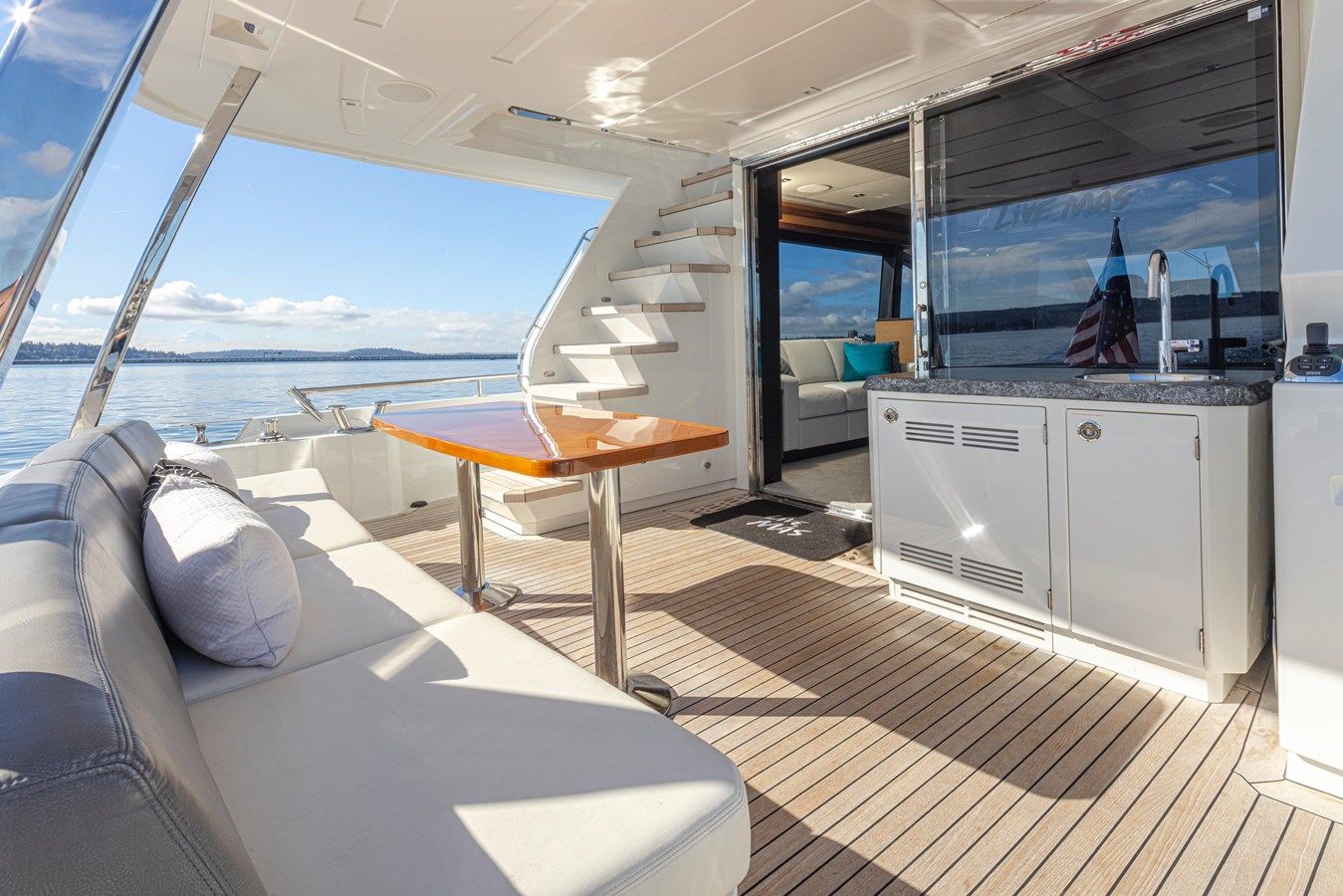 Liv Mas - Ocean Alexander yacht sale