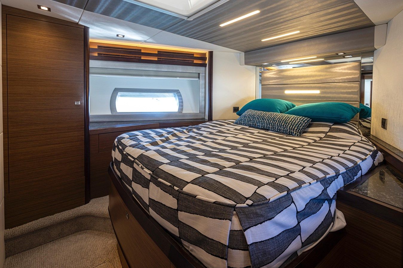 Buy a Liv Mas 2017 at Shestakov Yacht Sales
