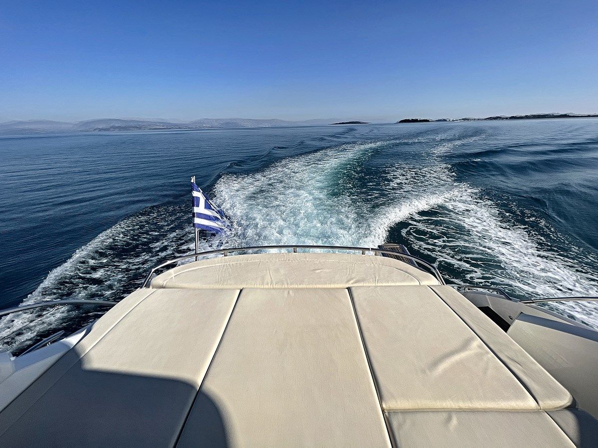 Buy a yacht Basha V53