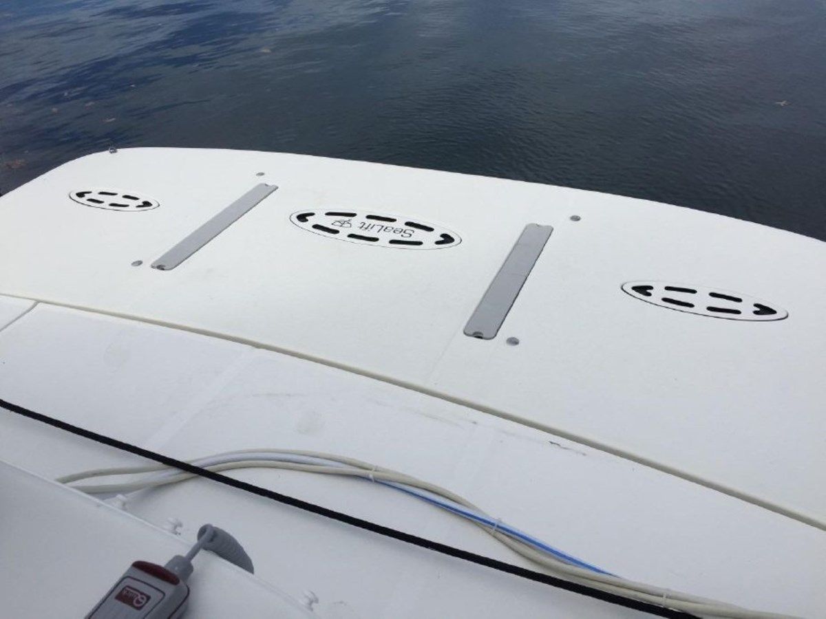 SUMMER SANITY VI 44 Sedan Bridge price