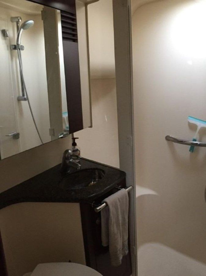 best yacht sales deals SUMMER SANITY VI - SEA RAY