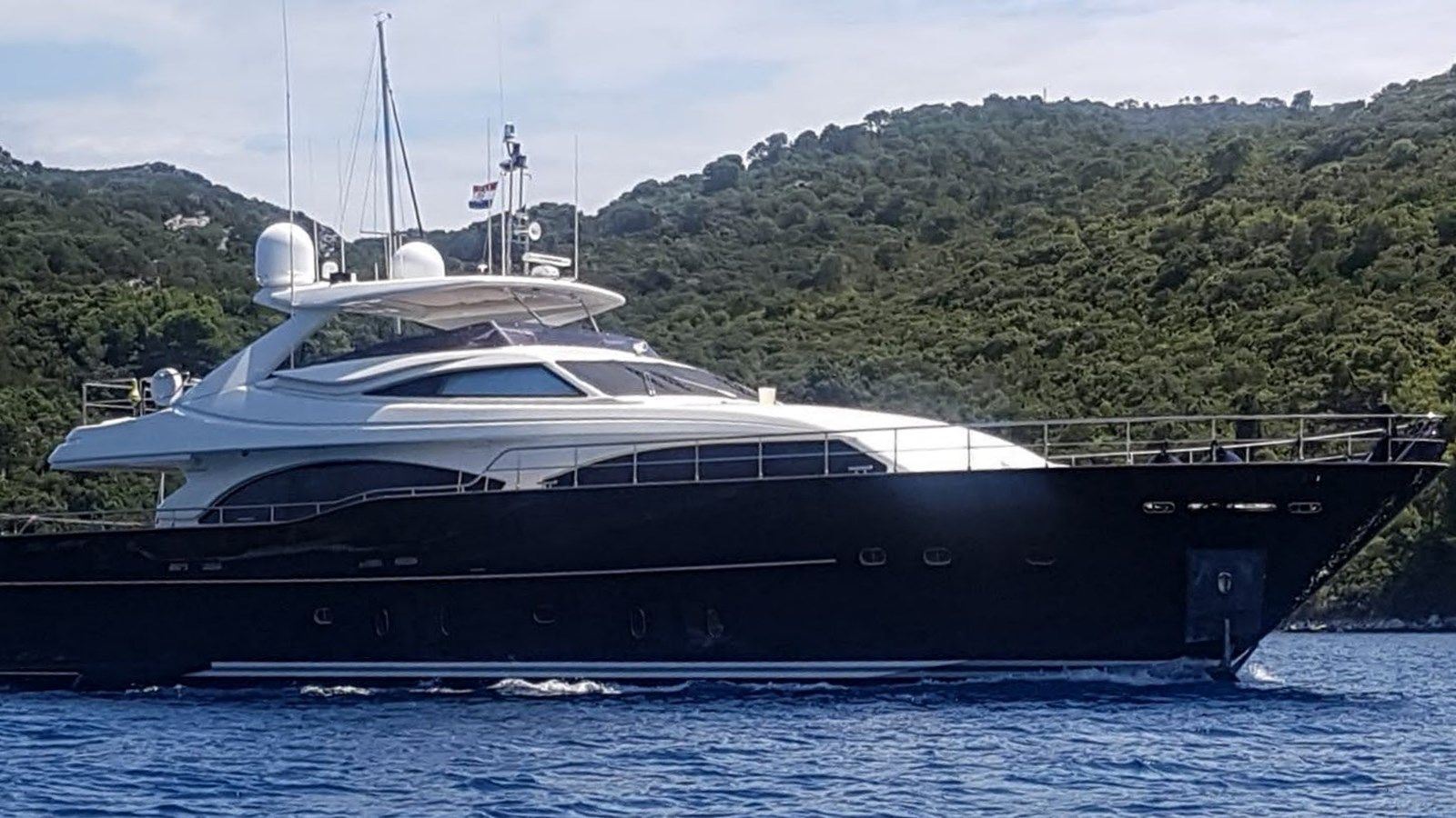 Buy a OKAMI 97 at Shestakov Yacht Sales
