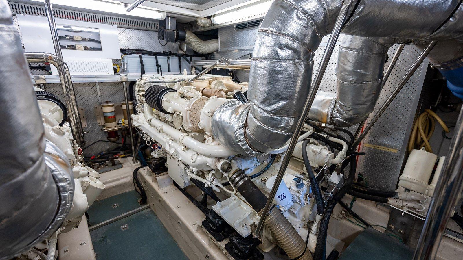 Продажа яхты UNBRIDLED - Horizon Yachts