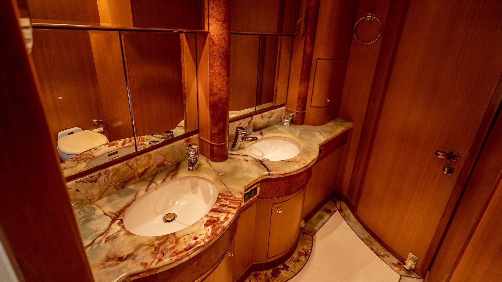 Лучшие предложения покупки яхты UNBRIDLED - Horizon Yachts