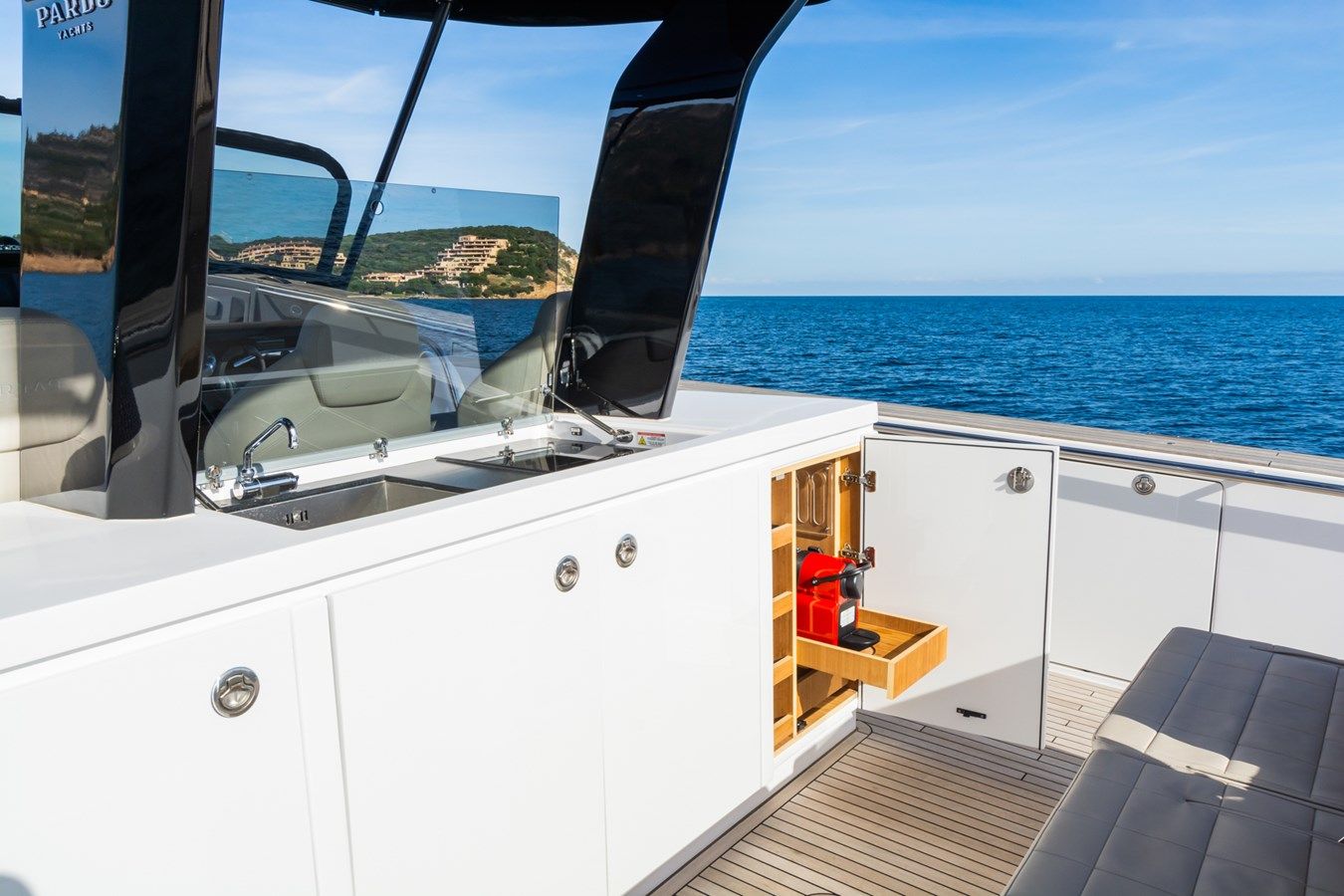 Купить яхту Pardo 43 CLODY Pardo 43 в Shestakov Yacht Sales