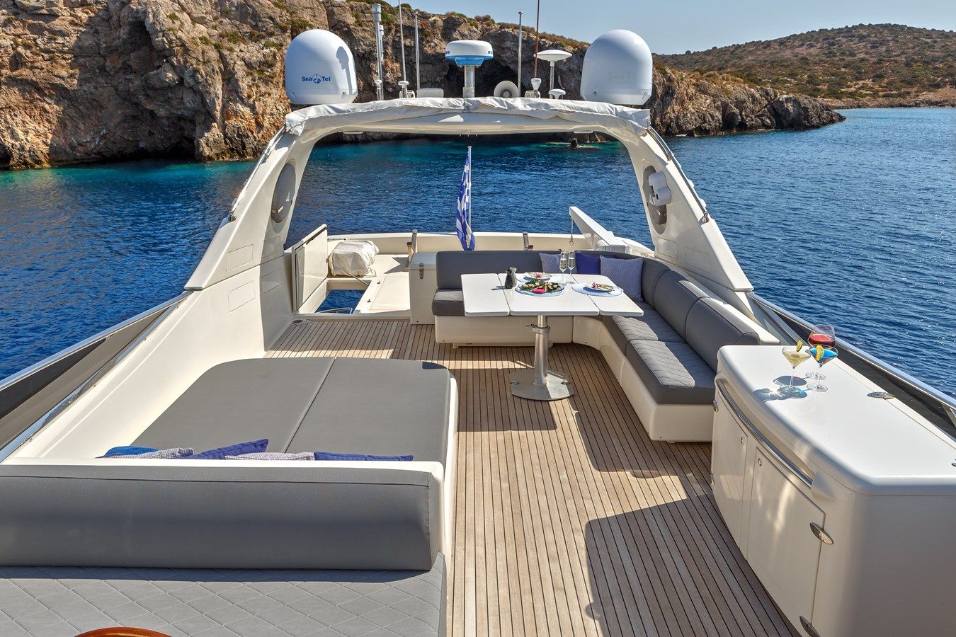 best yacht sales deals VYNO - Canados