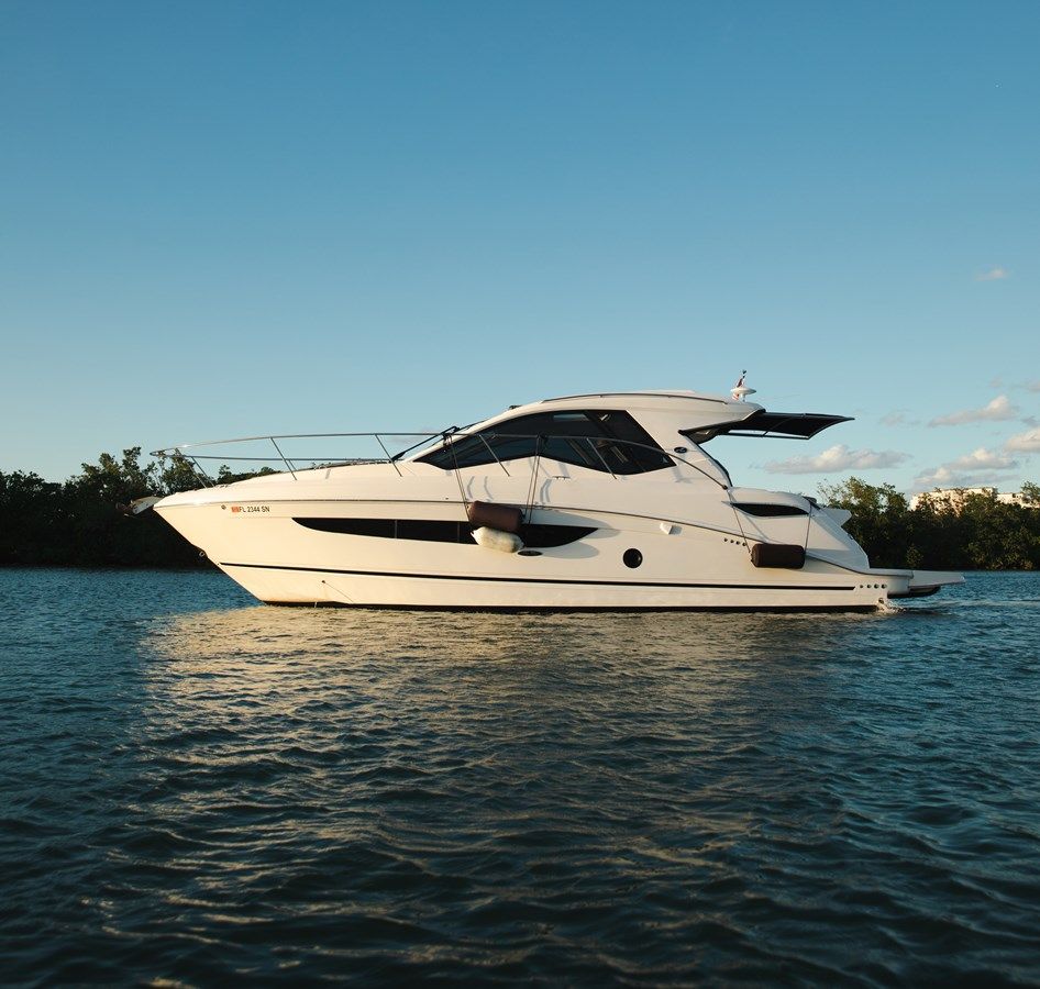 Buy a - - SEA RAY at Shestakov Yacht Sales