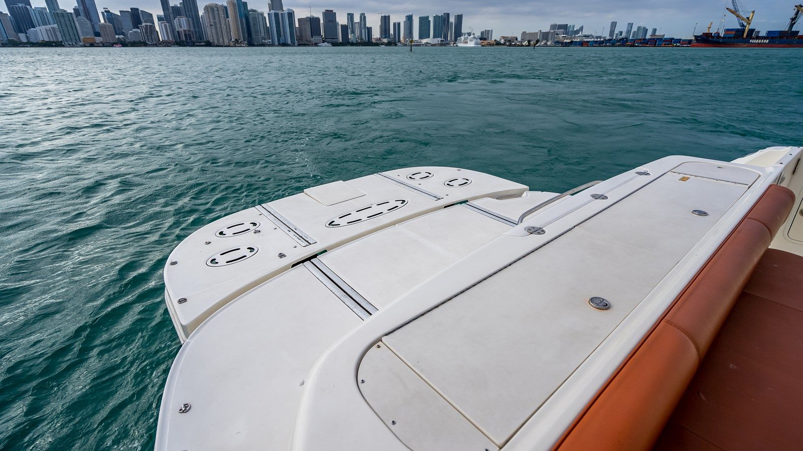 Купить яхту VALSSI - SEA RAY в Shestakov Yacht Sales