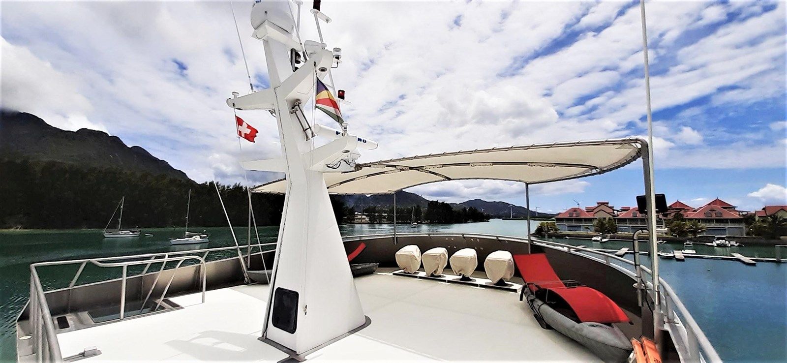 Купить яхту BASILISK 90 в Shestakov Yacht Sales