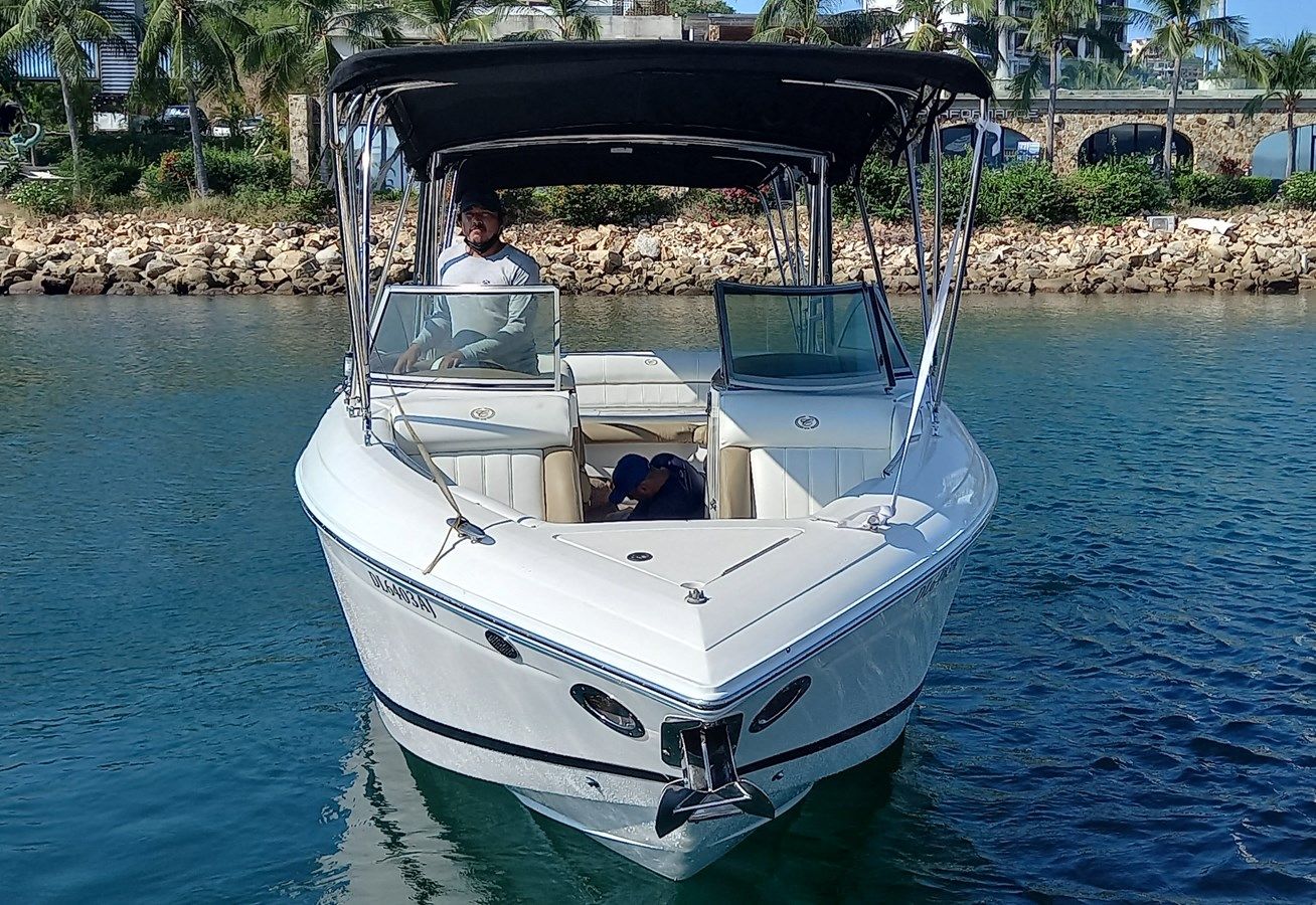 Buy a 2011 Cobalt 276 @Acapulco 276 at Shestakov Yacht Sales