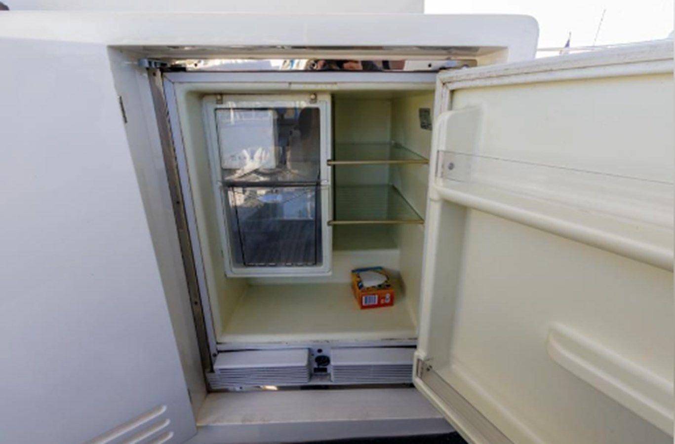 Купить The Flying Wasp 2006