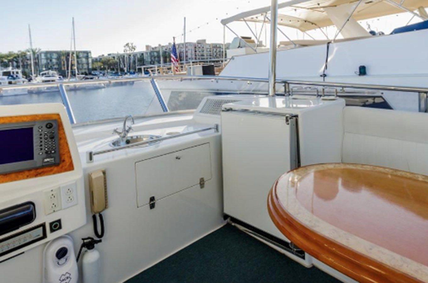 Лучшая цена на The Flying Wasp 2006