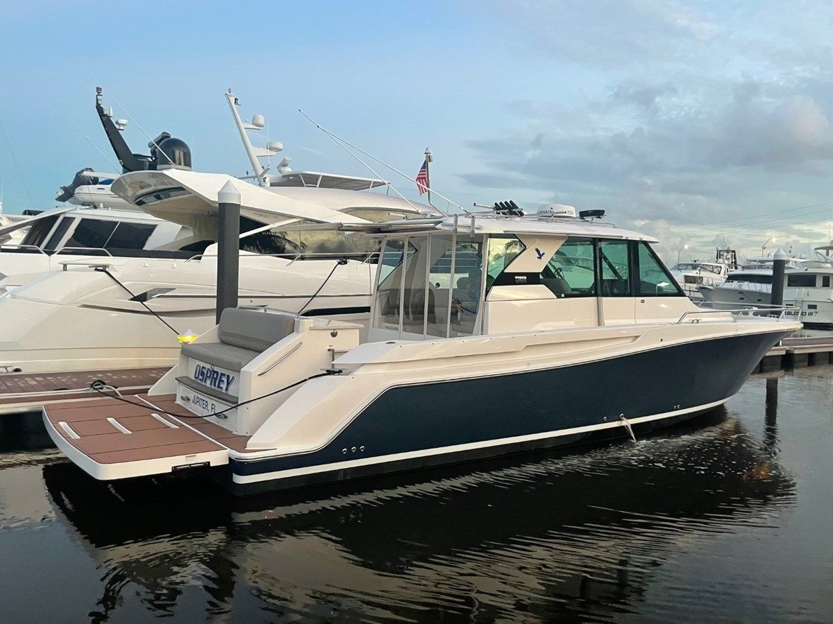 Buy a yacht OSPREY