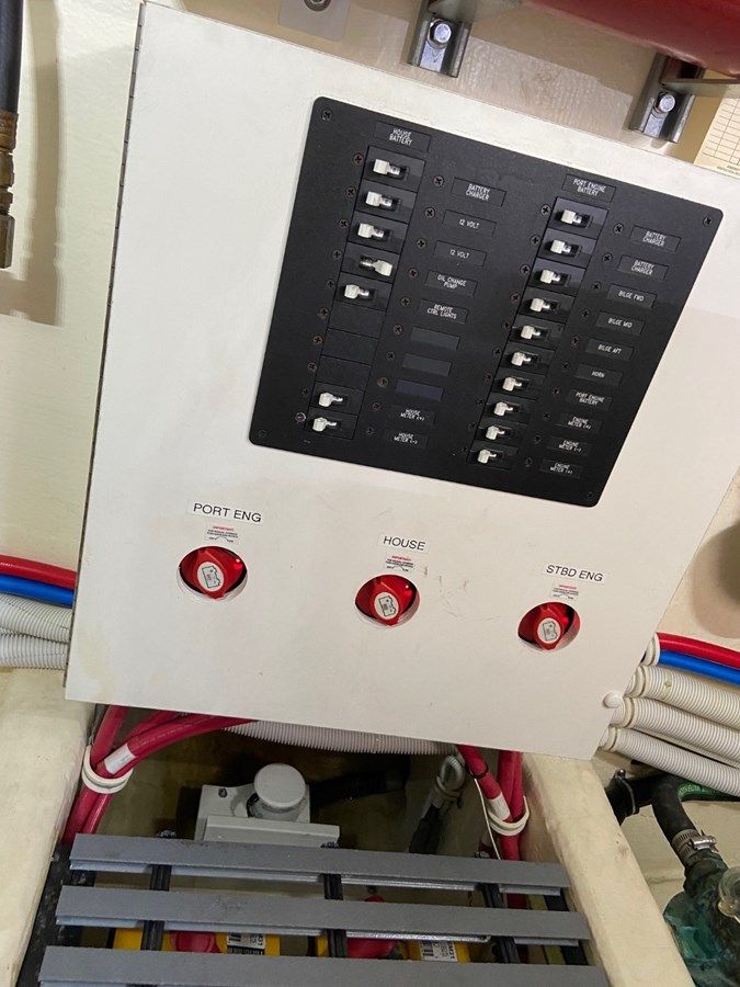 Buy a yacht OSPREY - Tiara