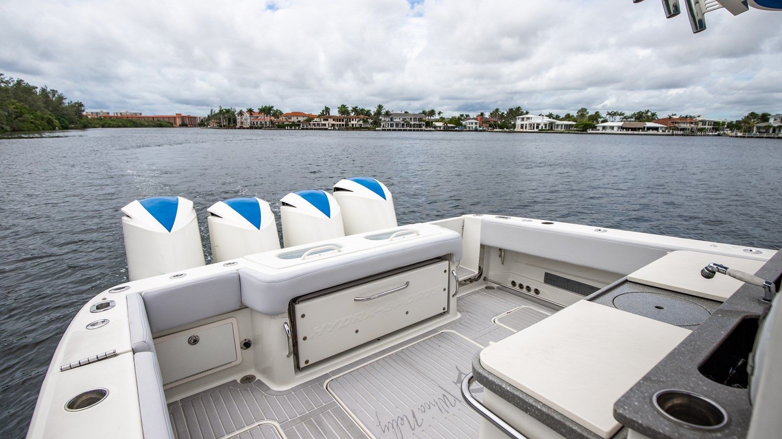 Buy a 4200 Siesta 42 at Shestakov Yacht Sales