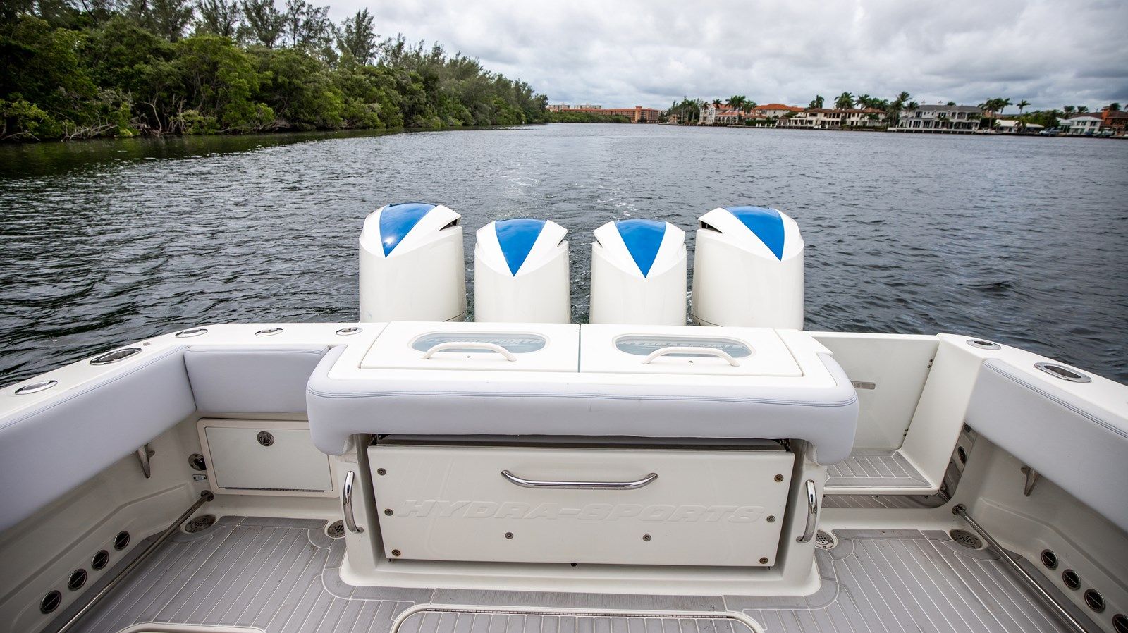 Buy a yacht 4200 Siesta