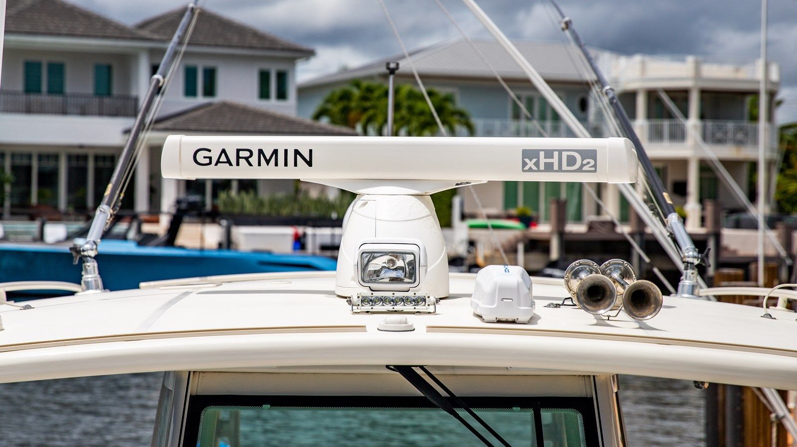 best yacht sales deals 4200 Siesta