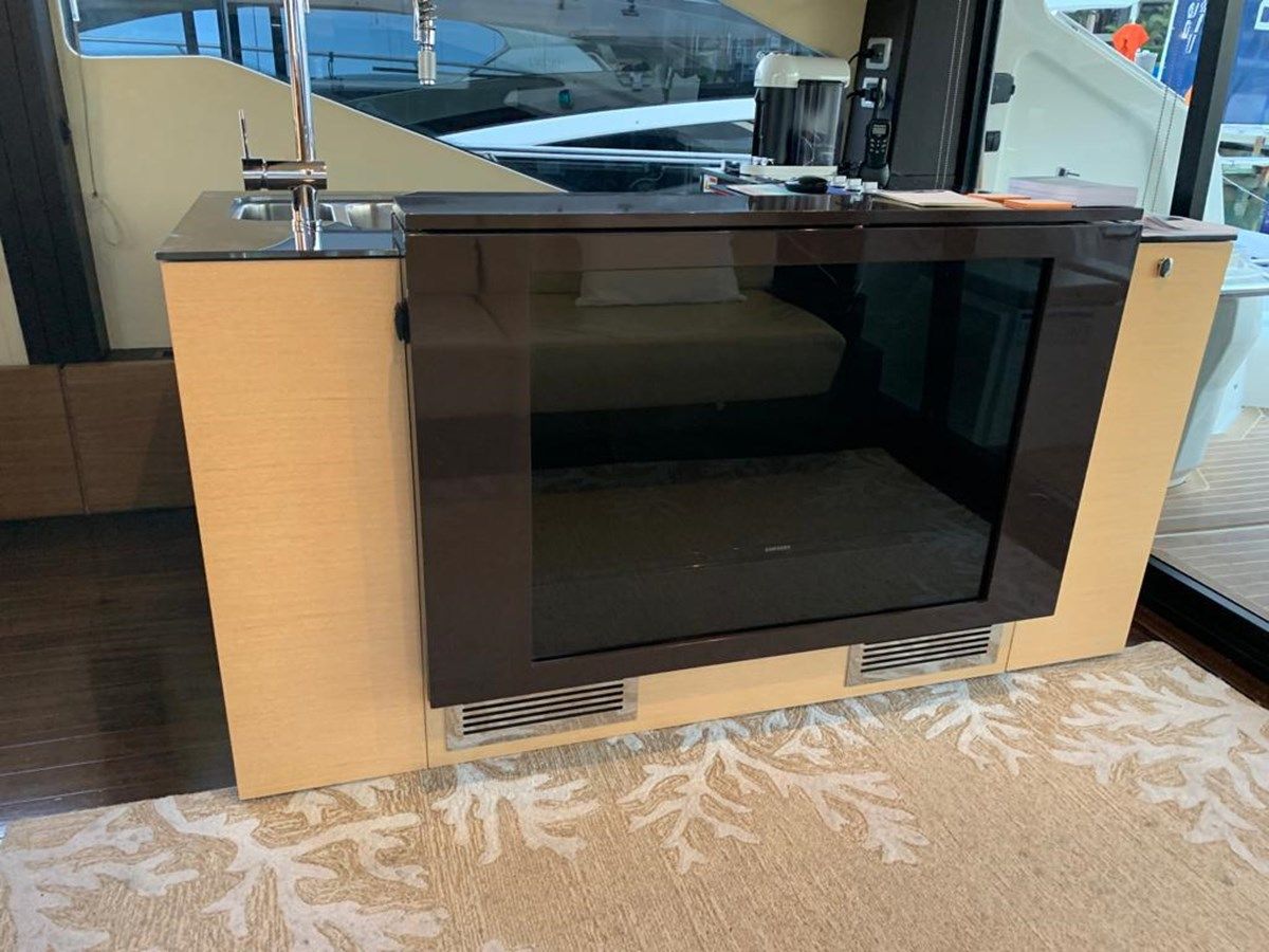 the best price on INFINITO